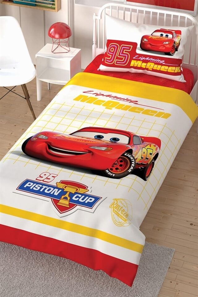 Taç Renkli Lisanslı Tek Kişilik Nevresim Takımı - Cars Çek Canlandır 160 x 220 cm Eğlenceli Desenli