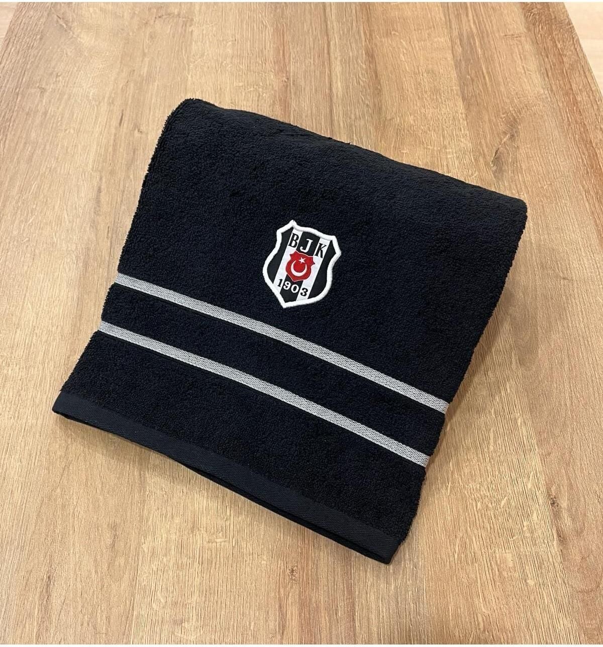 Taç Lisanslı Beşiktaş Arma Banyo Havlusu Siyah
