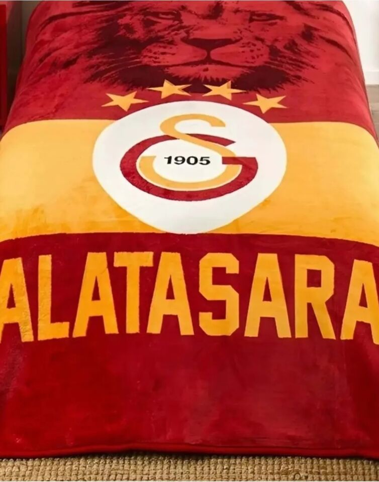 Taç Galatasaray Klasik Aslan Lisanslı Tek Kişilik Polyester Battaniye 160 x 220 cm Desenli